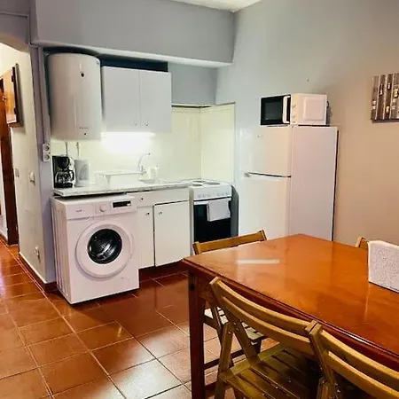 Apartamento T2, Da Oura