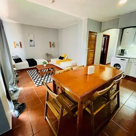 Apartamento T2, Da Oura *