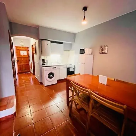 Apartamento T2, Da Oura